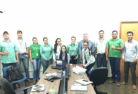 Equipe Rural Brasil de Querência - MT, recebe treinamento técnico
